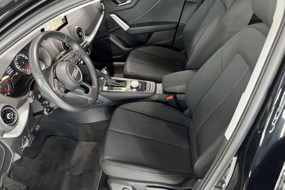 Audi Q2 35 TFSi Prestige S-tr. 5d