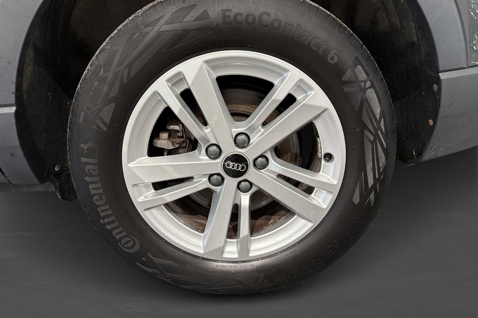 Audi Q3 45 TFSi e Attitude plus S-tr. 5d