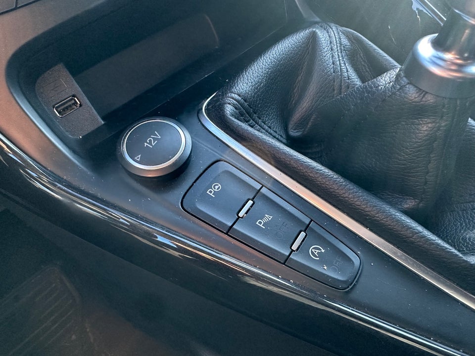 Ford Focus 1,0 SCTi 125 Titanium Fun stc. 5d