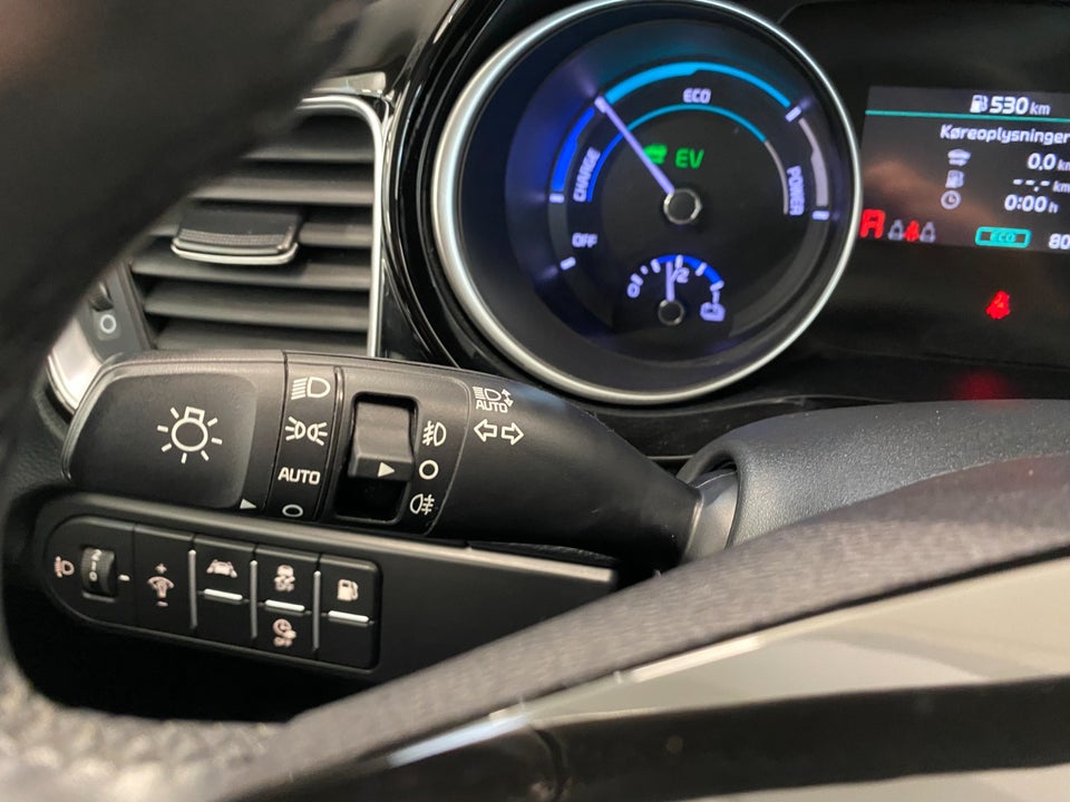 Kia XCeed 1,6 PHEV Prestige DCT 5d
