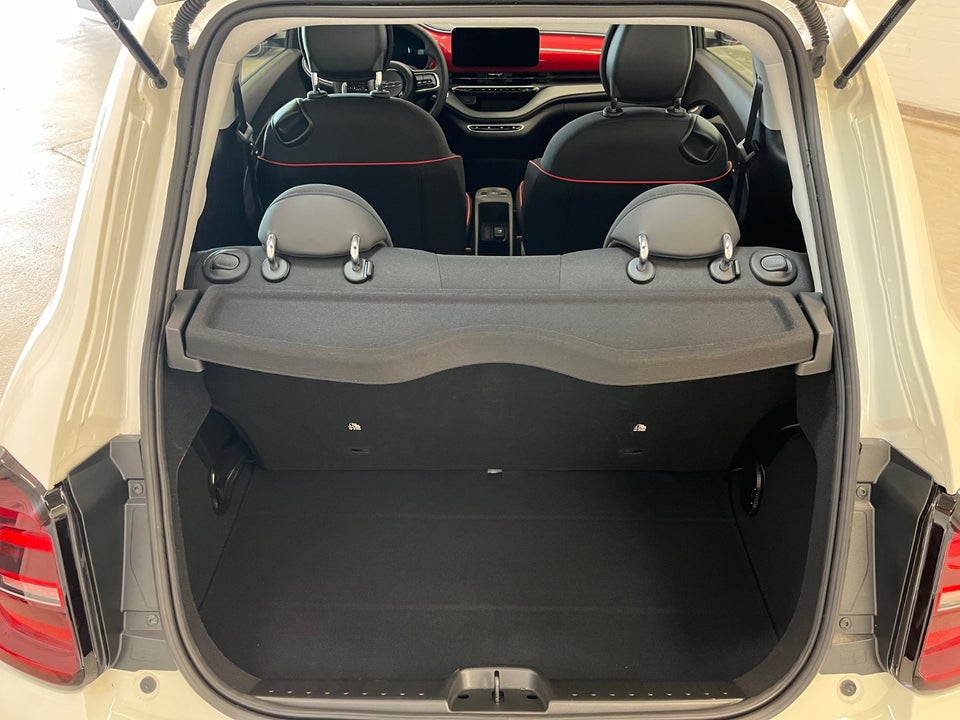 Fiat 500e 42 (RED) 3d