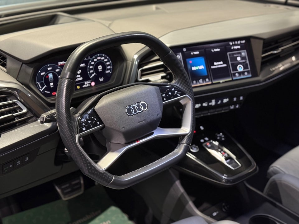 Audi Q4 e-tron 40 S-line 5d