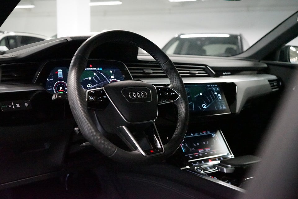 Audi e-tron 55 S-line quattro 5d