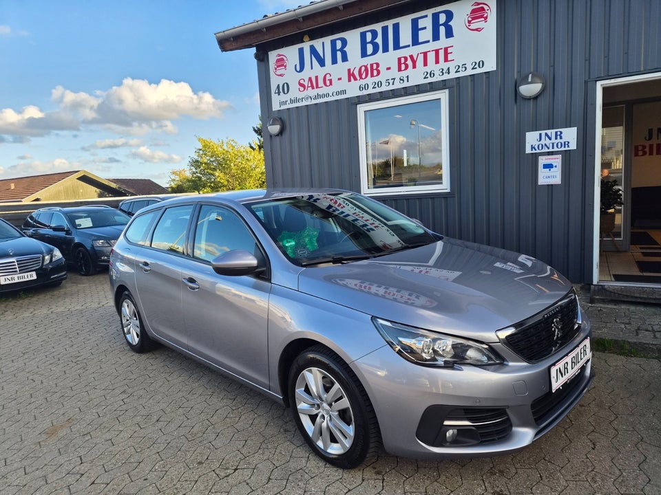 Peugeot 308 1,5 BlueHDi 130 Prestige SW EAT6 5d