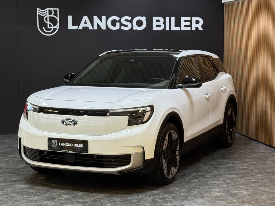 Ford Explorer 82 Premium Extended Range 5d