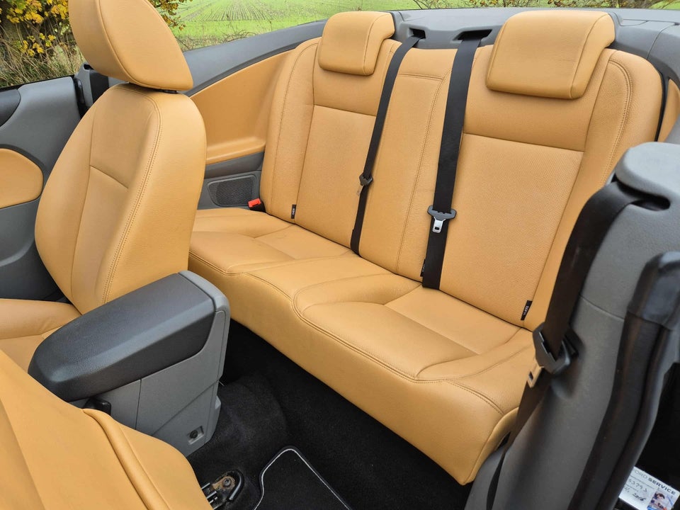 Ford Focus 2,0 Cabriolet TDCi Titanium 2d