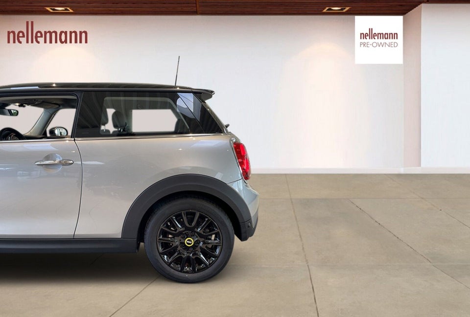 MINI Cooper SE Classic Trim 3d