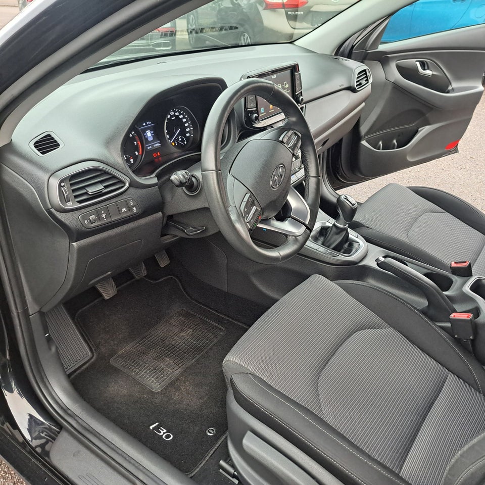 Hyundai i30 1,0 T-GDi Life Komfort 5d