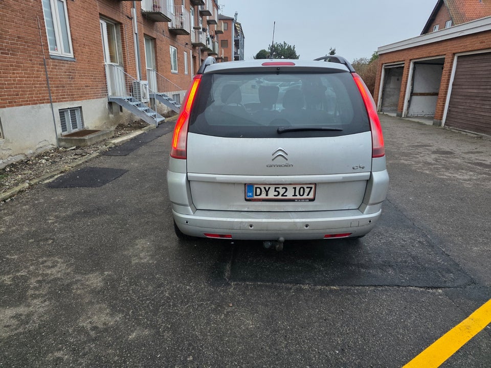 Citroën Grand C4 Picasso 1,6 HDi 112 Seduction 7prs 5d