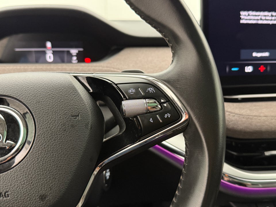 Skoda Enyaq 80 iV Lodge 5d
