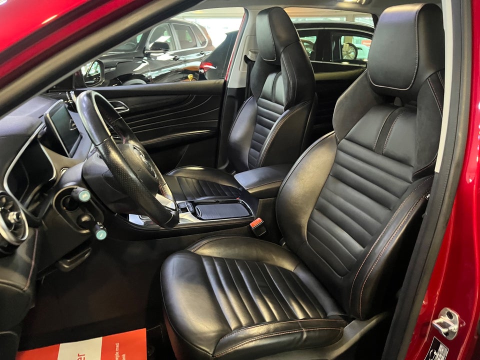 MG EHS 1,5 PHEV Luxury 5d