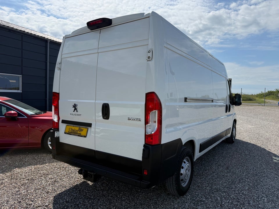 Peugeot Boxer 435 2,2 BlueHDi 165 L3H2 Premium