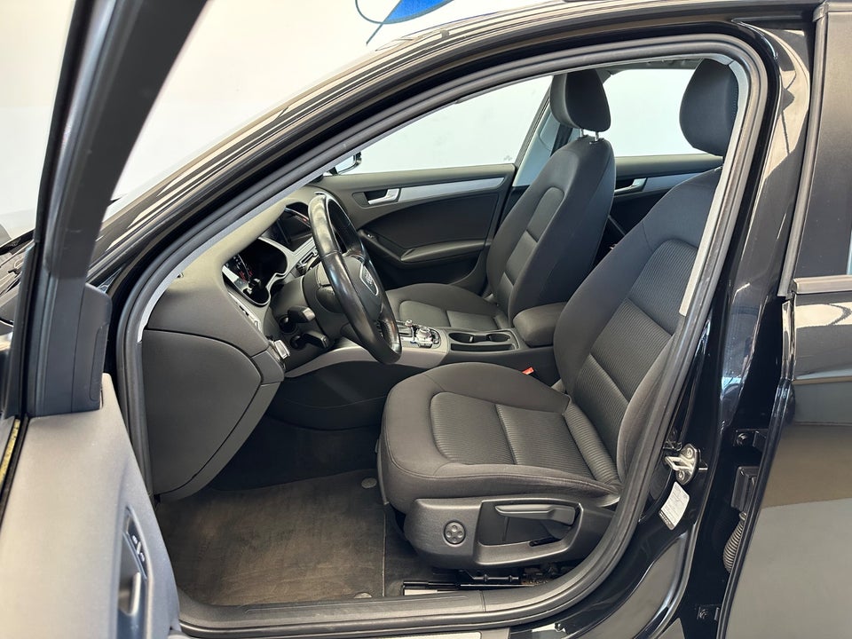 Audi A4 2,0 TDi 150 Avant Multitr. 5d