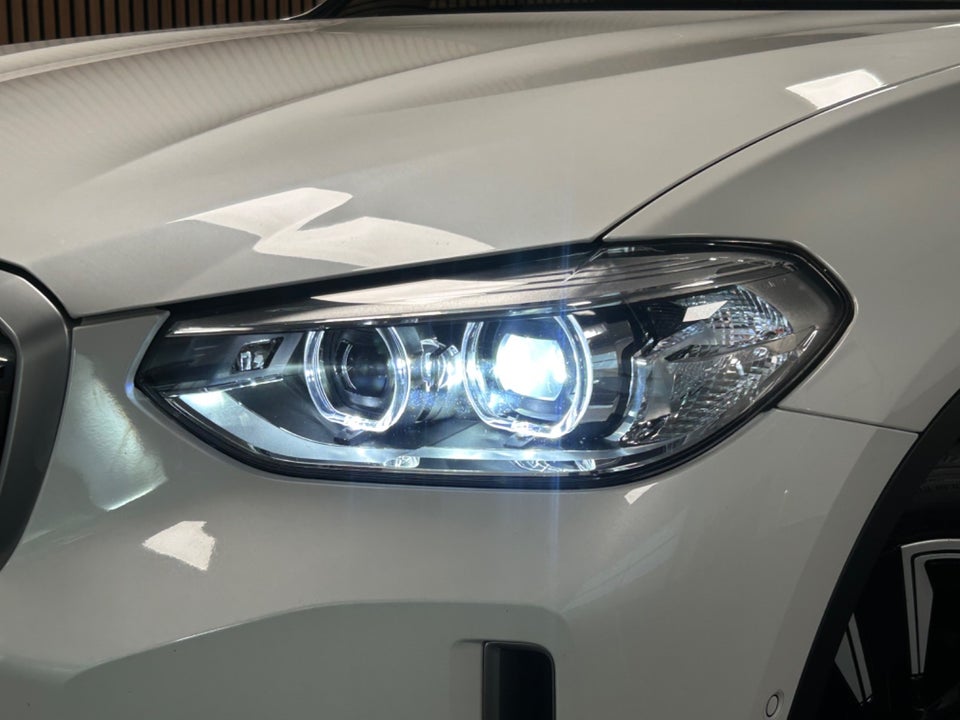 BMW iX3 Inspiring 5d