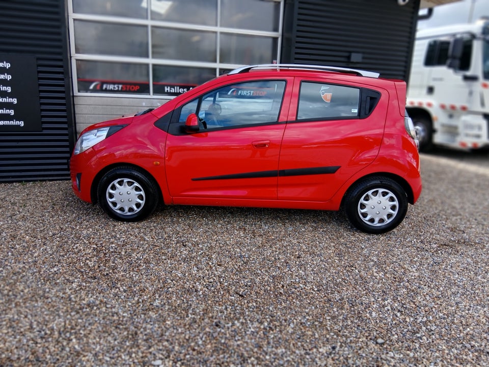 Chevrolet Spark 1,0 LS 5d