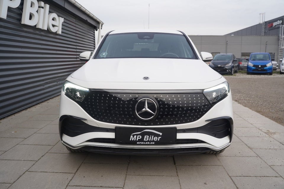 Mercedes EQB250+ AMG Line 5d