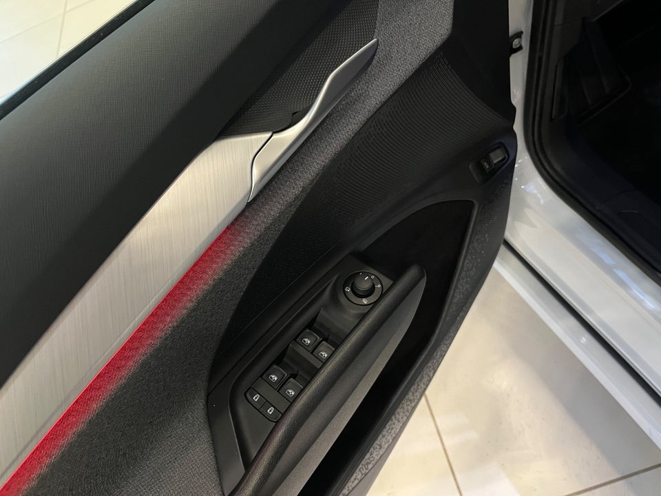 Skoda Enyaq 85x iV Coupé 5d