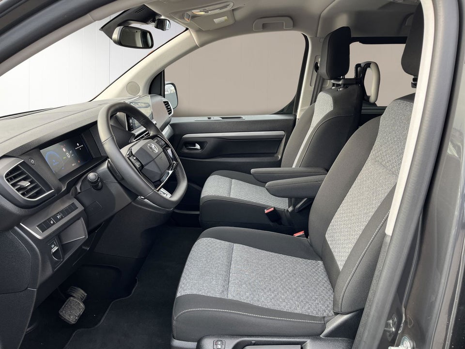Toyota ProAce Verso 75 Long Family 5d