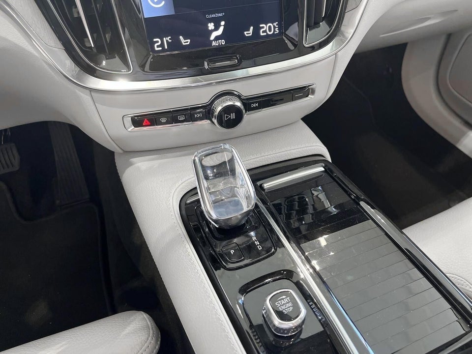 Volvo V60 2,0 T6 ReCharge Inscription aut. AWD 5d