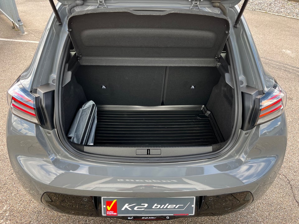 Peugeot 208 1,2 PureTech 100 Allure+ 5d