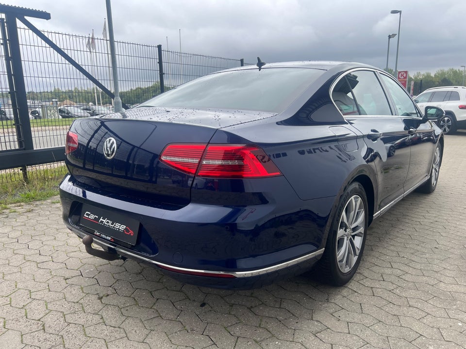 VW Passat 1,4 TSi 150 Highline Premium DSG 4d