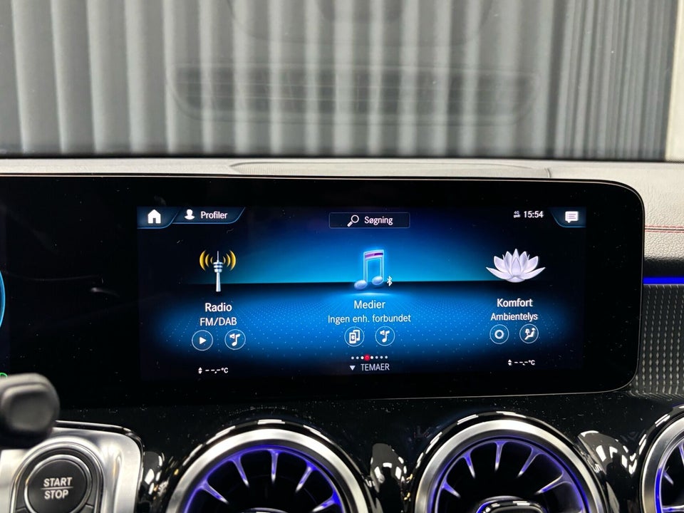 Mercedes EQB250 AMG Line 5d