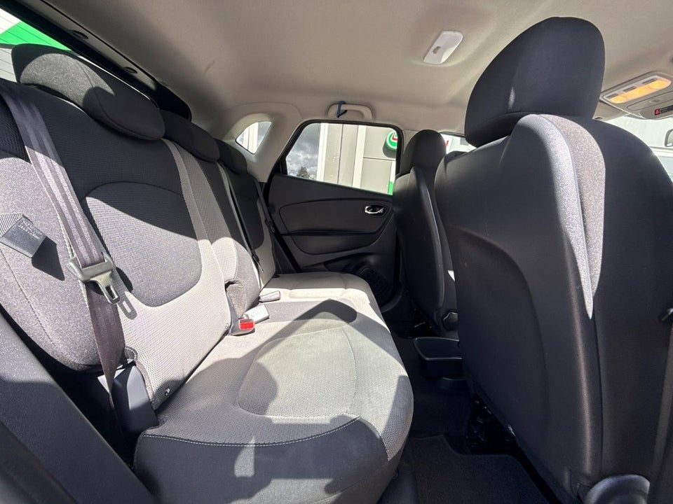 Renault Captur 0,9 TCe 90 Expression 5d