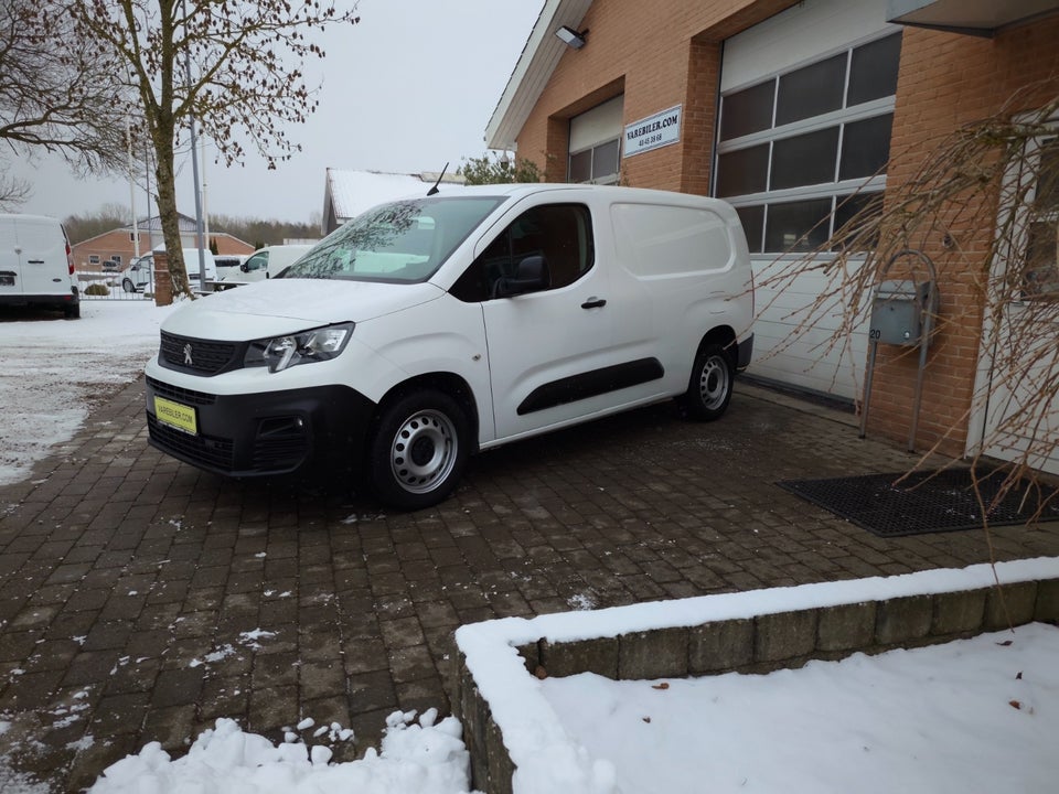 Peugeot Partner 1,5 BlueHDi 130 L2V2 Plus Van