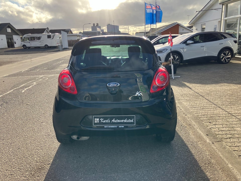 Ford Ka 1,2 Titanium 3d