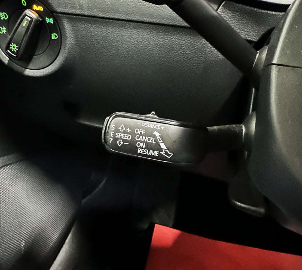 Skoda Octavia 1,6 TDi 115 Style DSG 5d