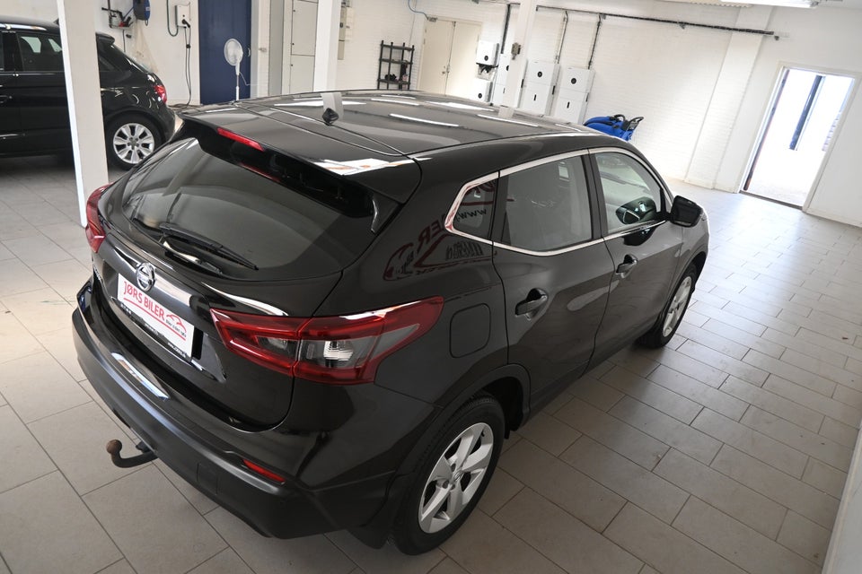 Nissan Qashqai 1,3 Dig-T 140 Visia 5d