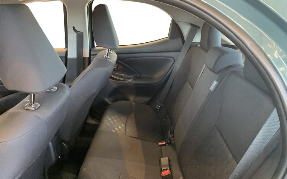 Mazda 2 1,5 Hybrid Prime-Line CVT 5d