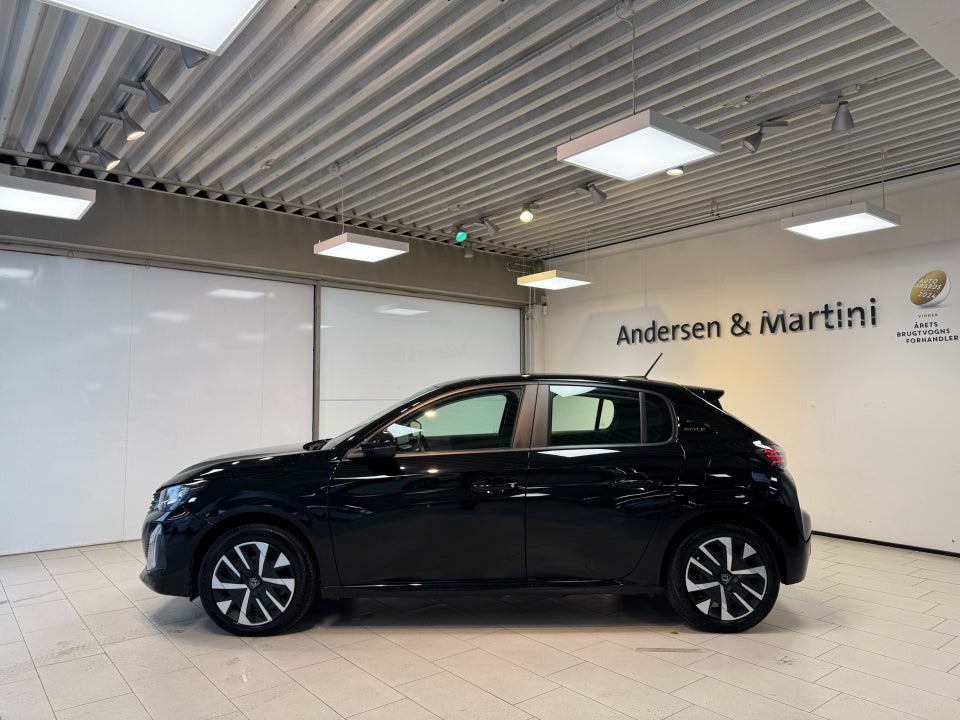 Peugeot e-208 50 Style 5d