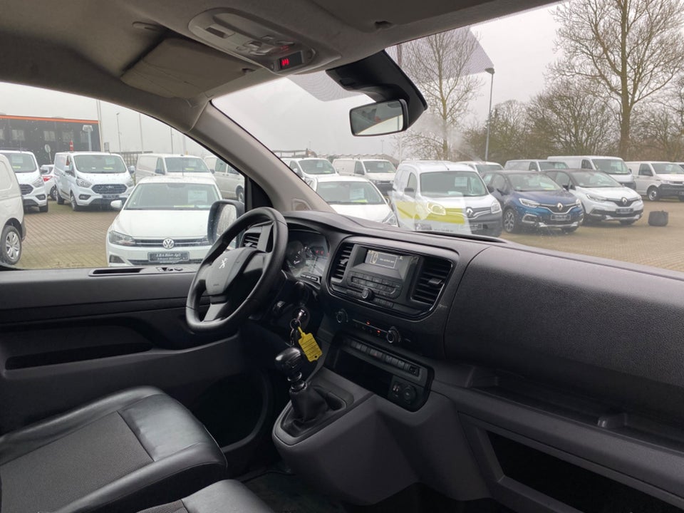 Peugeot Expert 2,0 BlueHDi 150 L3 Premium Van
