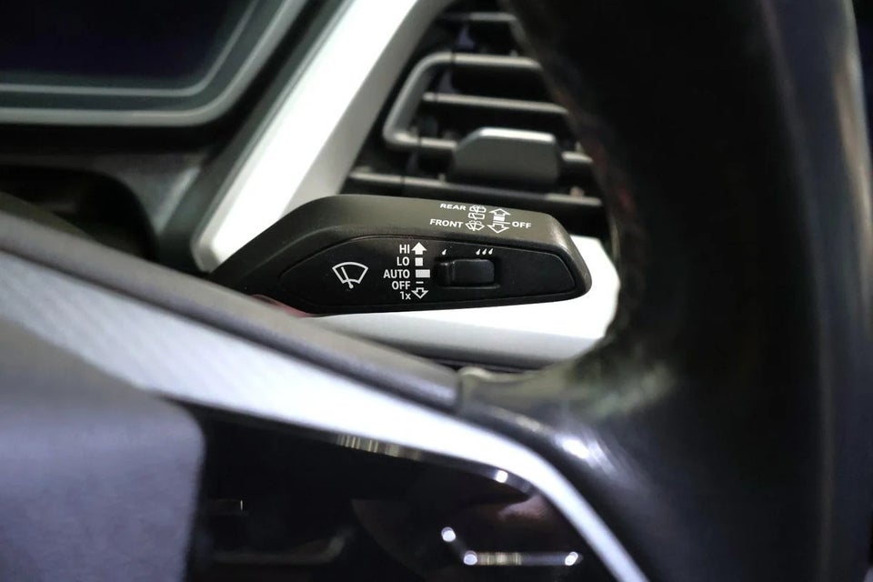 Audi Q4 e-tron 40 Advanced 5d