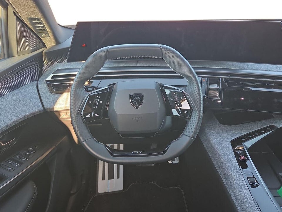Peugeot e-5008 77 GT Pack 7prs 5d