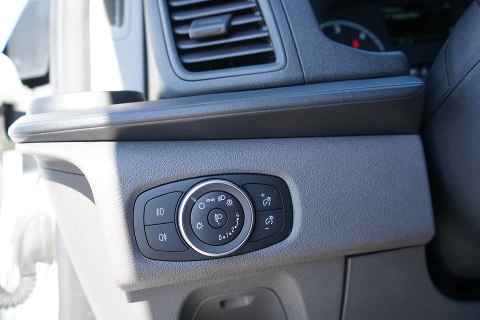 Ford Transit Custom 300L 2,0 TDCi 130 Trend aut.