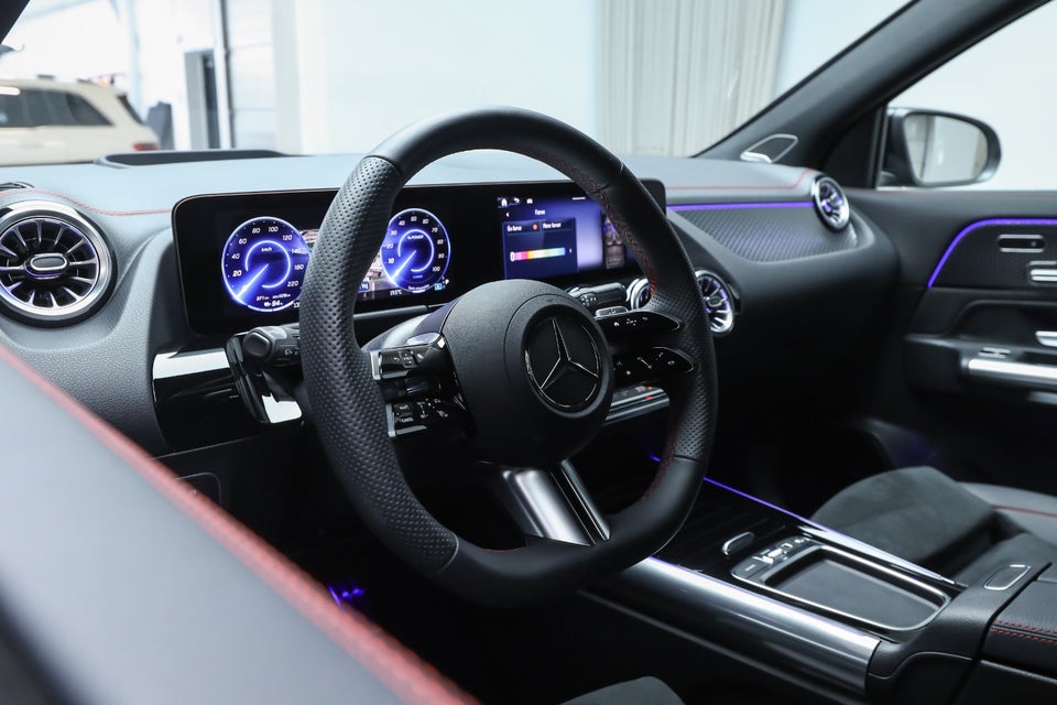 Mercedes EQA250+ AMG Premium 5d