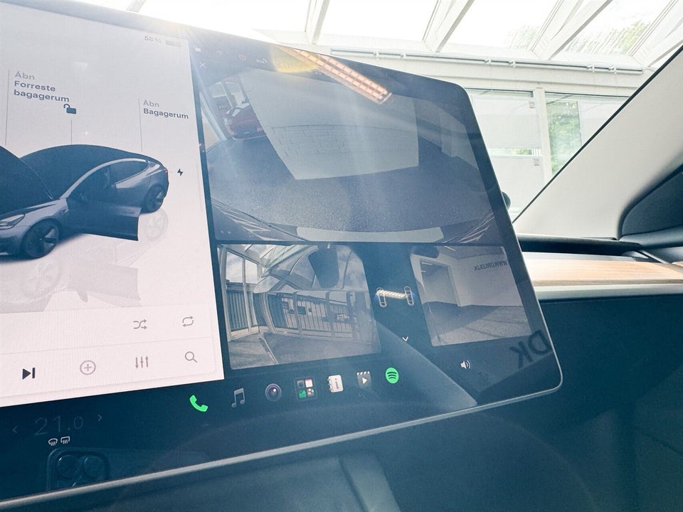 Tesla Model 3 Long Range AWD 4d