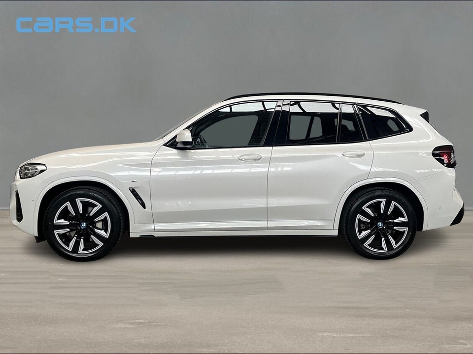 BMW iX3 Charged M-Sport 5d