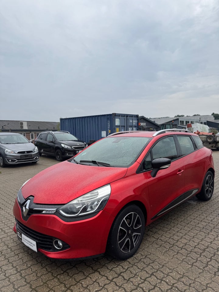 Renault Clio IV 0,9 TCe 90 Dynamique Sport Tourer 5d