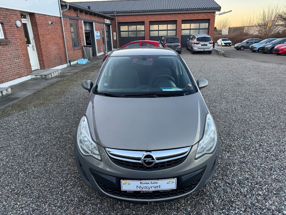 Opel Corsa 1,0 12V Enjoy 5d