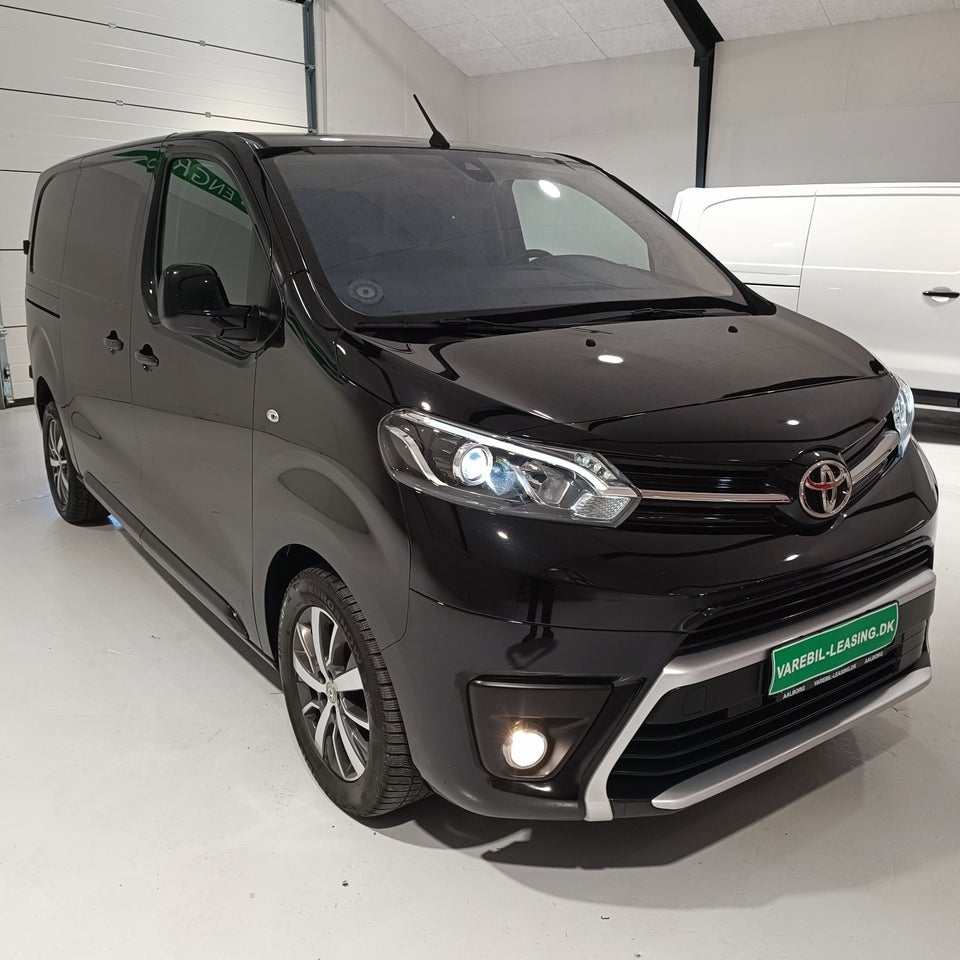 Toyota ProAce 2,0 D 177 Medium Comfort Master aut. 6d