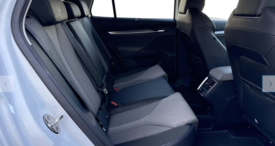 Skoda Enyaq 80 iV Loft 5d