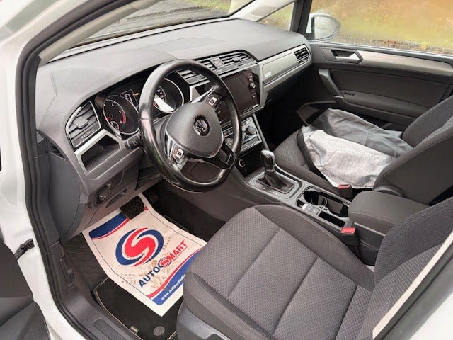 VW Touran 1,6 TDi 115 Comfortline DSG Van 5d