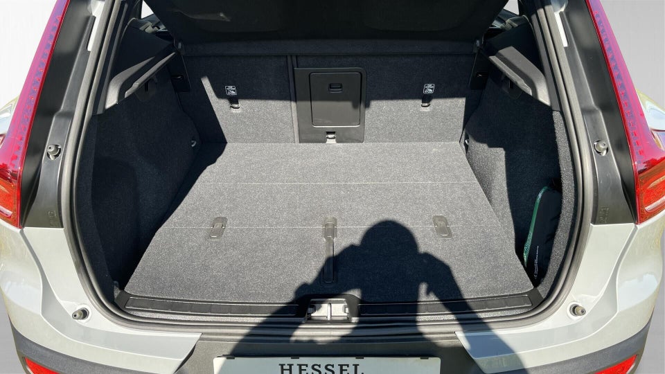 Volvo EX40 Extended Range Plus 5d