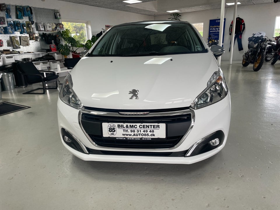 Peugeot 208 1,2 PureTech 82 Allure+ 5d