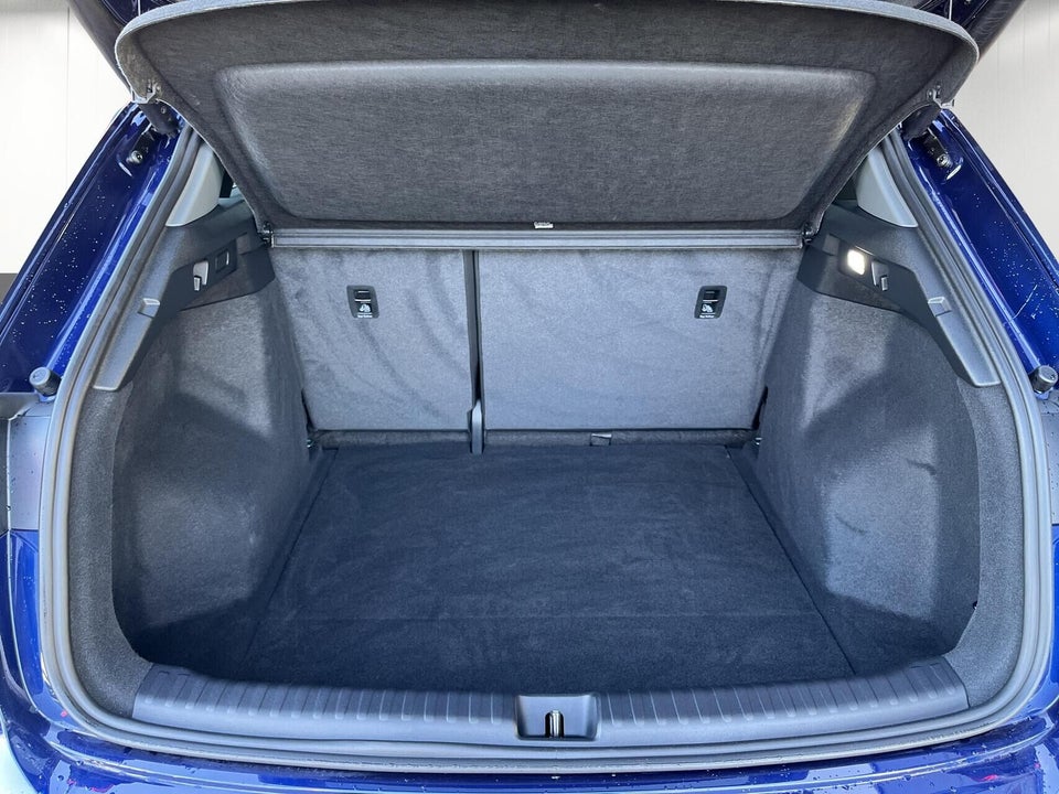 Audi Q4 e-tron 45 Progress quattro 5d