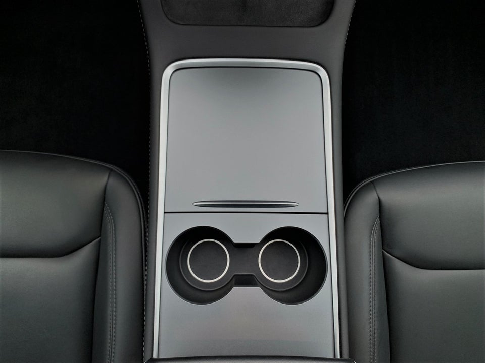 Tesla Model Y Long Range AWD 5d