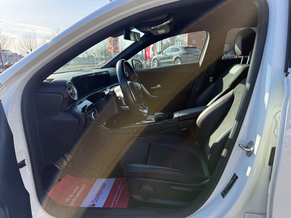 Mercedes A200 d 2,0 AMG Line aut. 4d